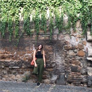 Meet your Posher, Emily